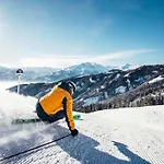 Prielau By We Rent, Summercard Included Apartmán *