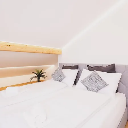 Prielau By We Rent, Summercard Included *